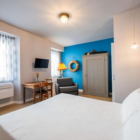 Regina Boutique Suites Trieste Luaran gambar